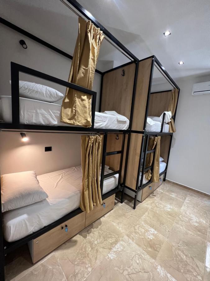 Central Boutique Hostel Саранда Экстерьер фото
